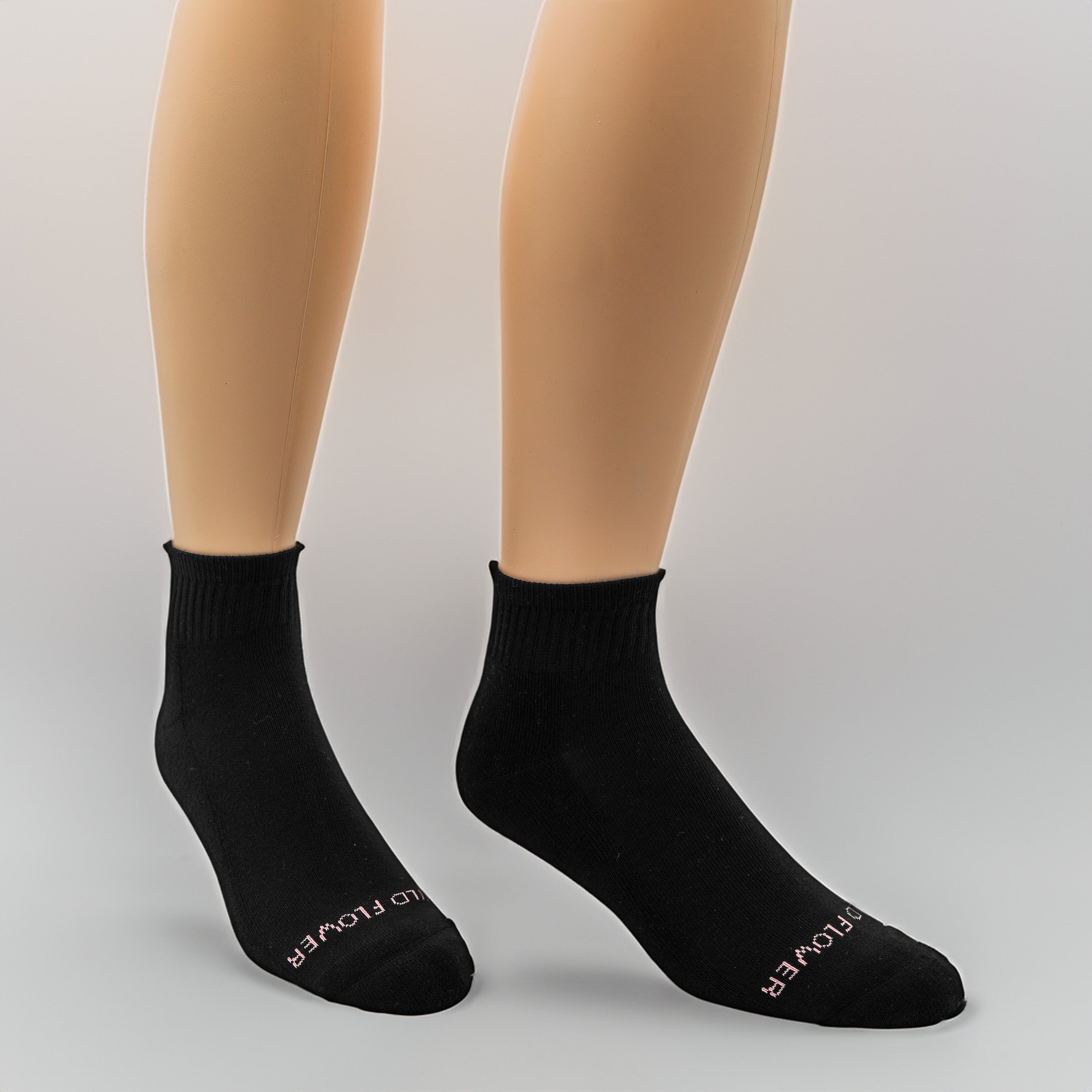 Humktnn | Women’s Queen Size Quarter Socks with Arch Support for Active Daily Wear – 3 Pair Pack