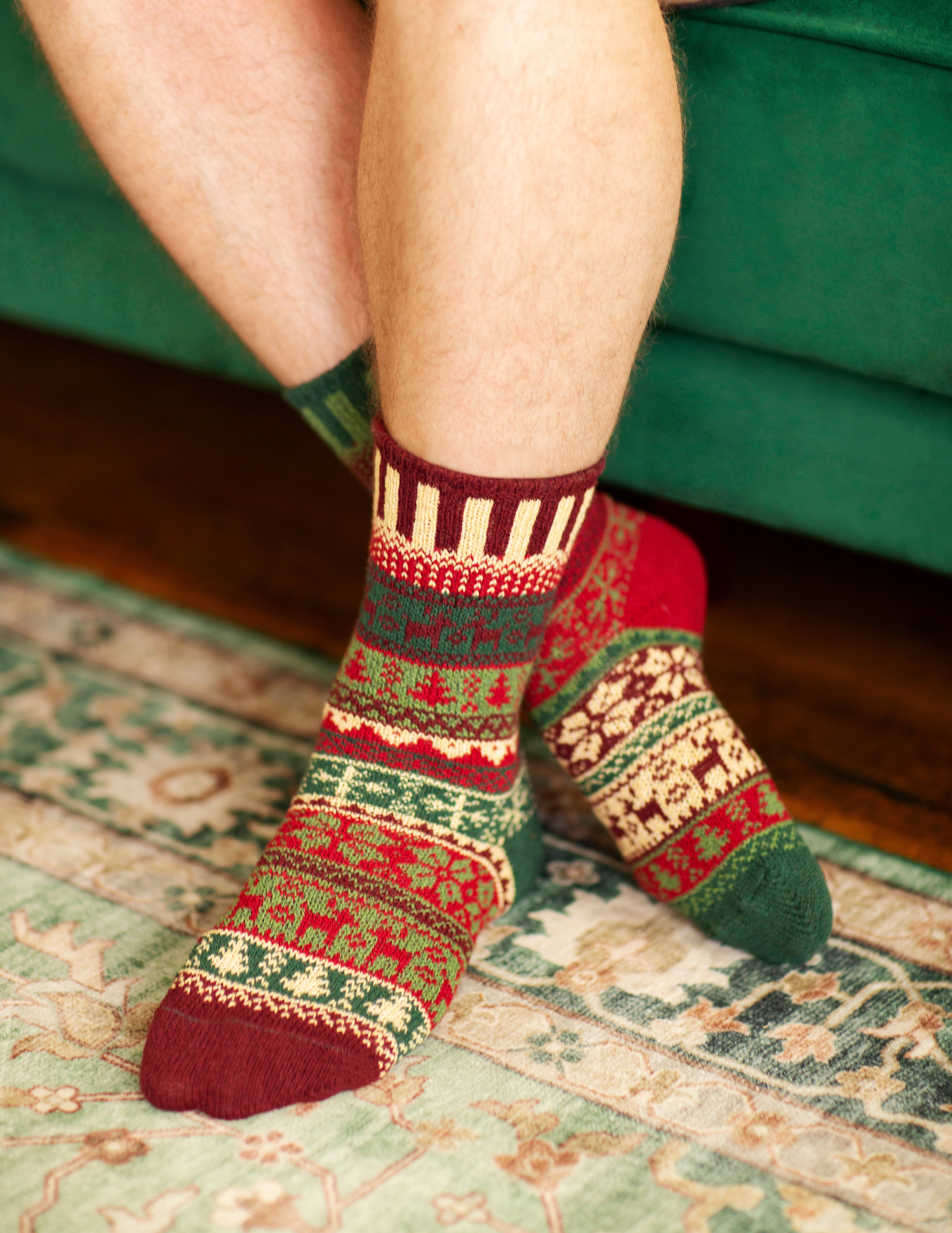 Humktnn| Noel Crew Socks - Cozy & Vintage for the Holiday Season