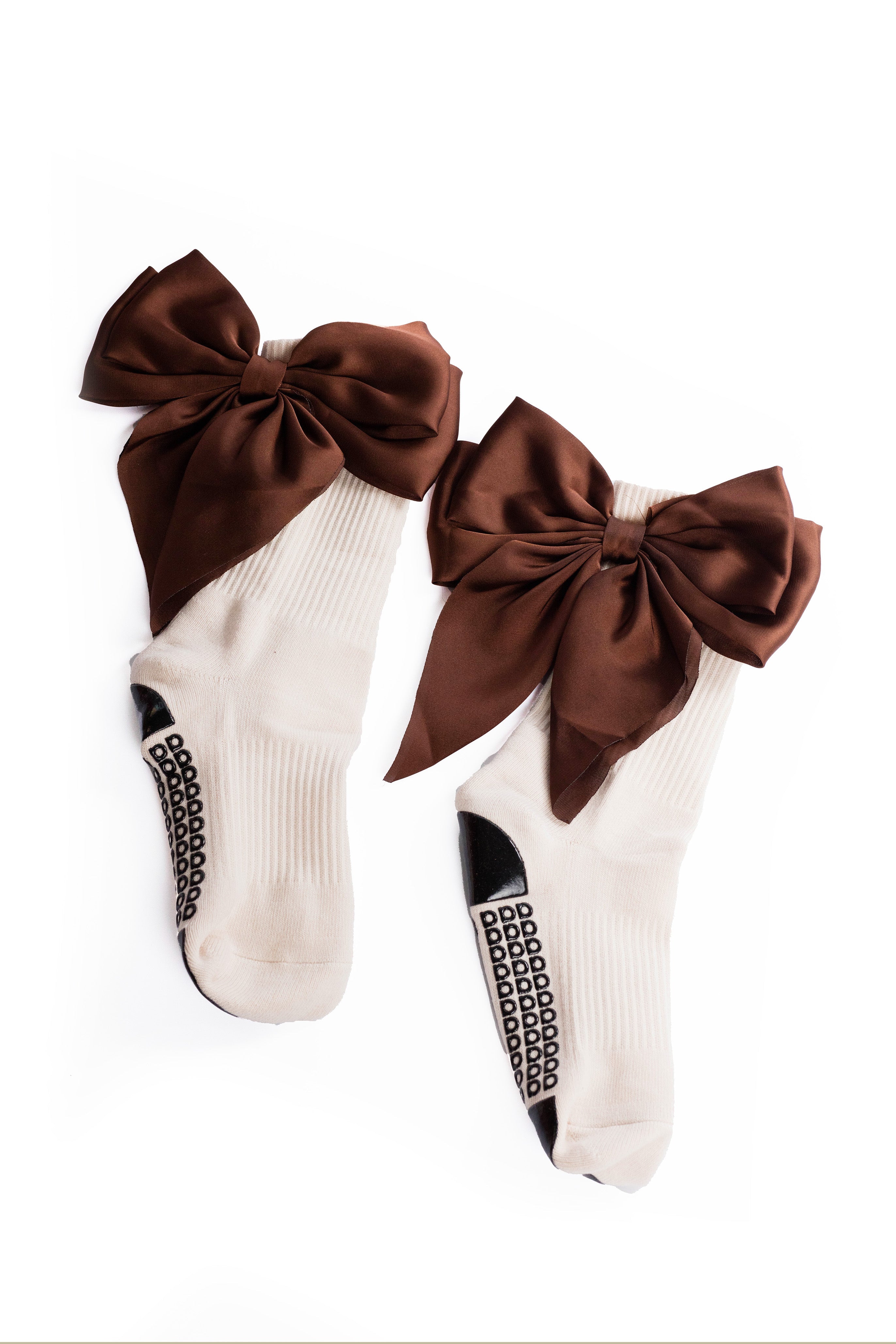 Humktnn | Women’s Crew Grip Socks with Bow Accent for Studio Training