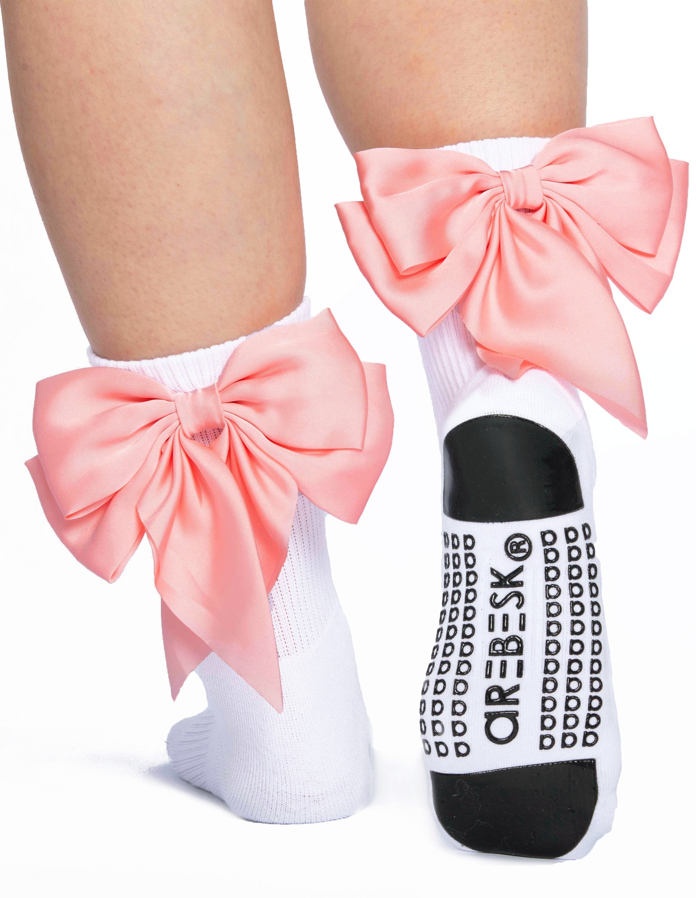 Humktnn | Women’s Crew Grip Socks with Bow Accent for Studio Training