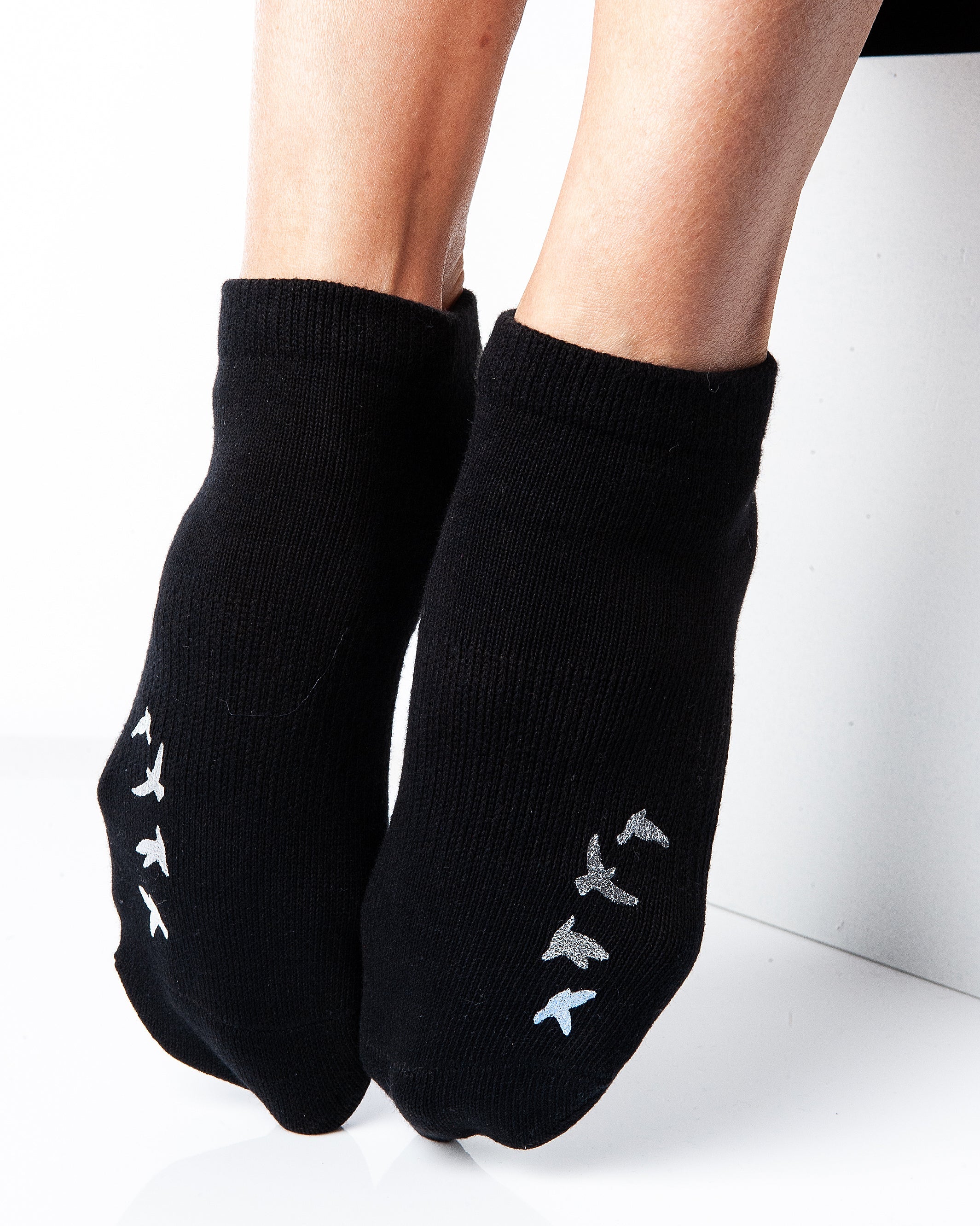 Humktnn | Women’s Crew Grip Socks with Foil Bird Design and Non-Slip Sole