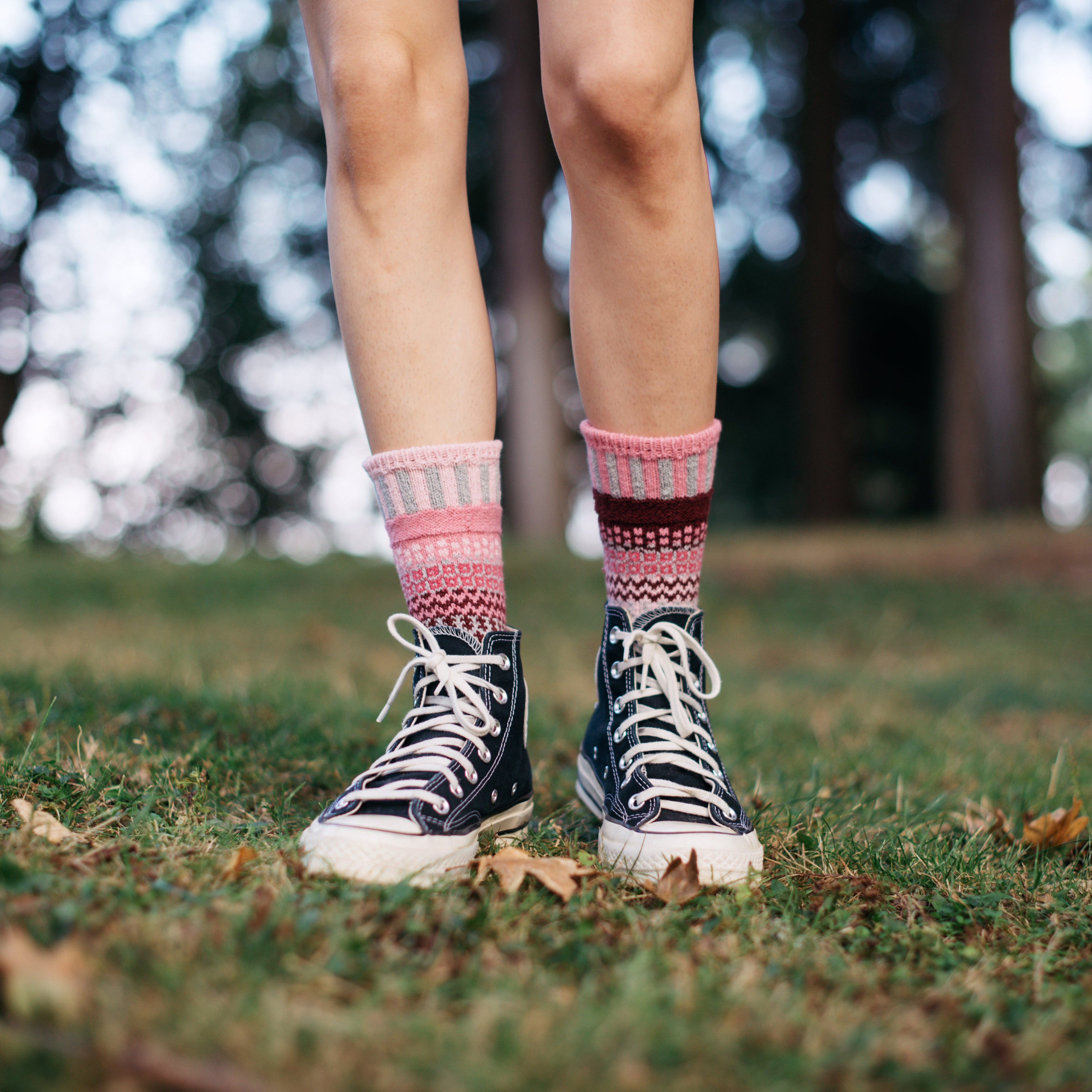 Humktnn| Alpenrose Crew Socks - Supporting Dragonheart Vermont's Mission