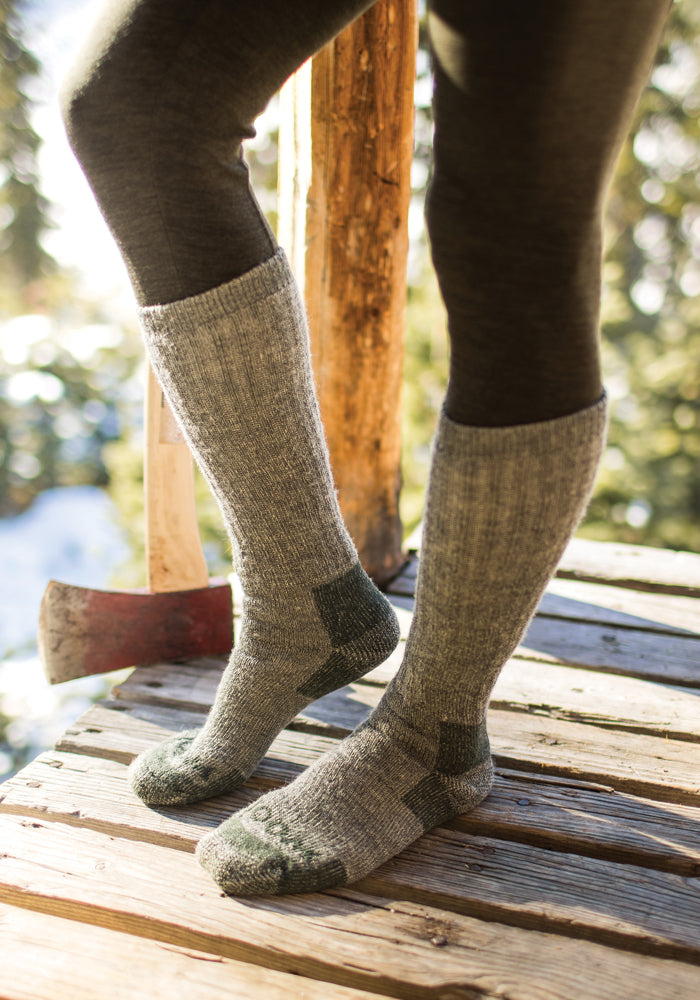 Humktnn | Women’s Heavyweight Merino Wool Over-The-Calf Socks for Extreme Cold