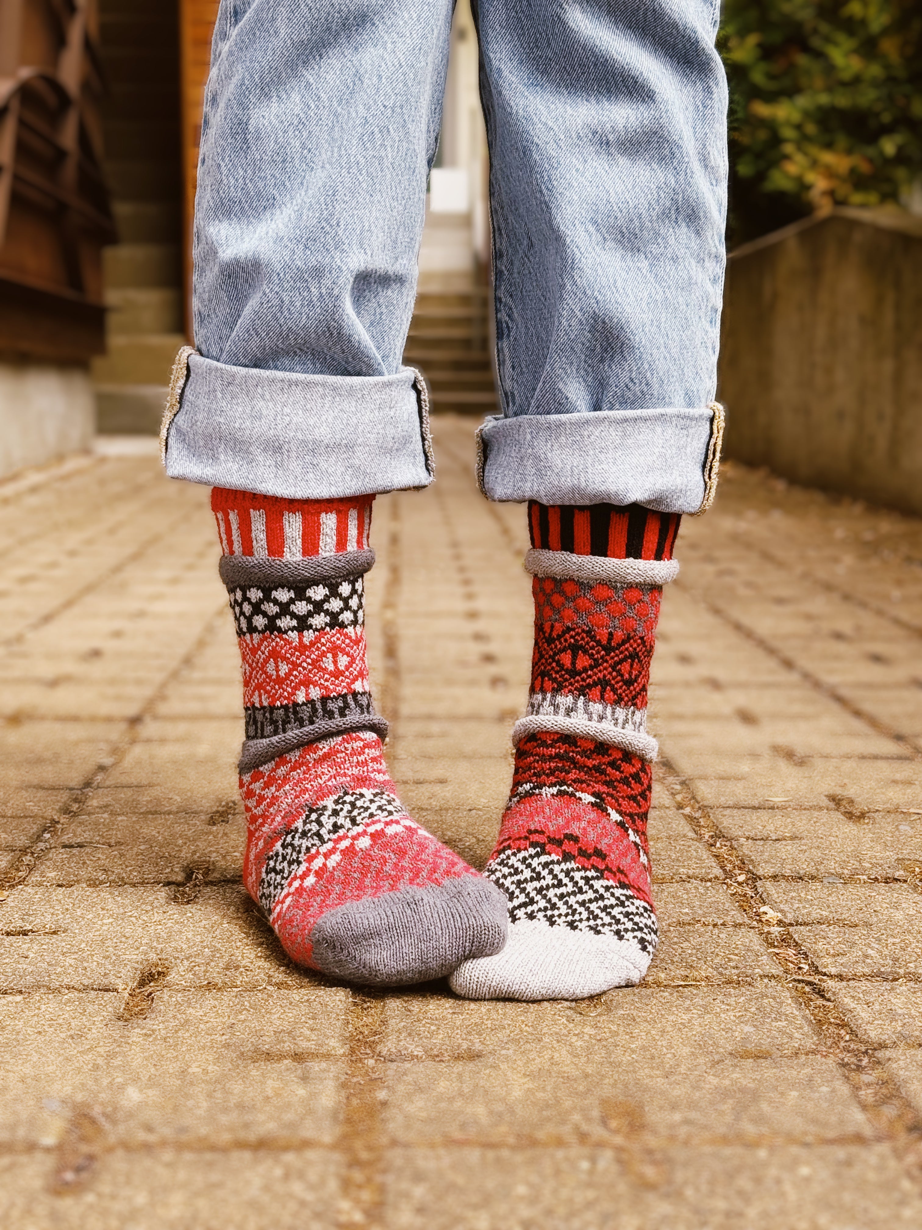 Humktnn| Mercury Crew Socks - Bold and Comfortable for Every Step