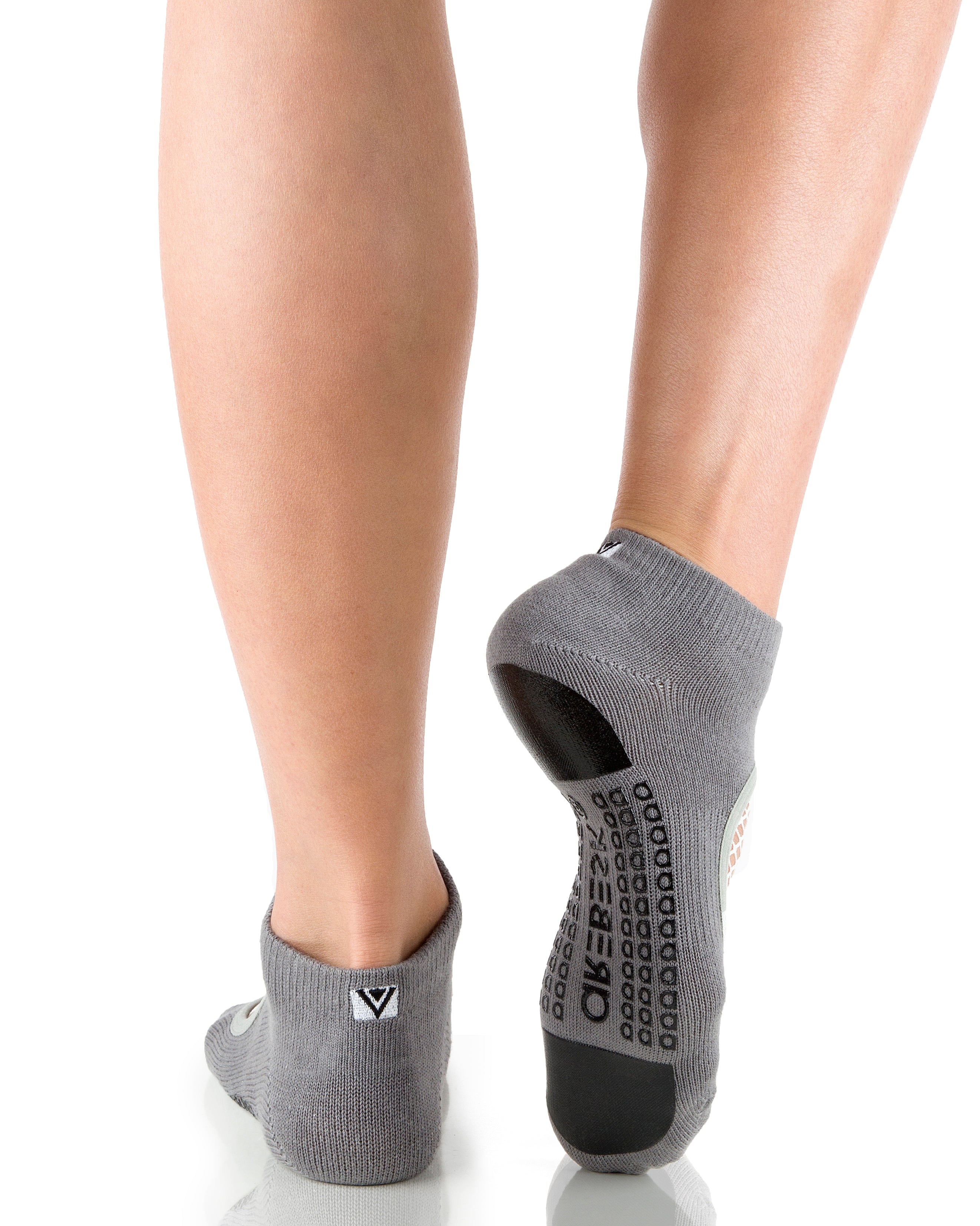Humktnn | Closed Toe Fishnet Grip Socks for Pilates & Studio Training
