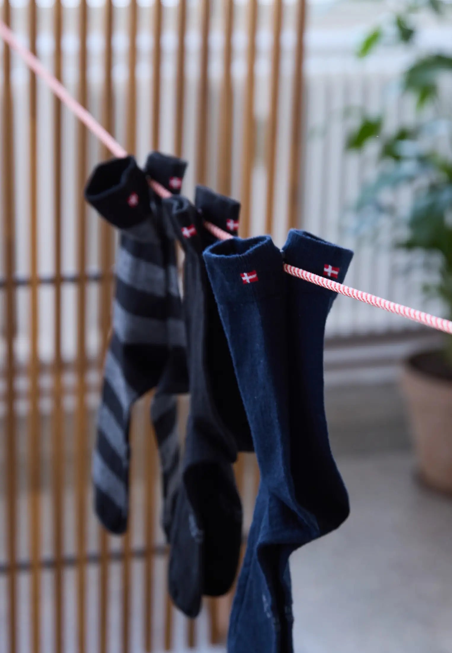 Humktnn | Merino Wool Dress Socks with Pairing Clip Design
