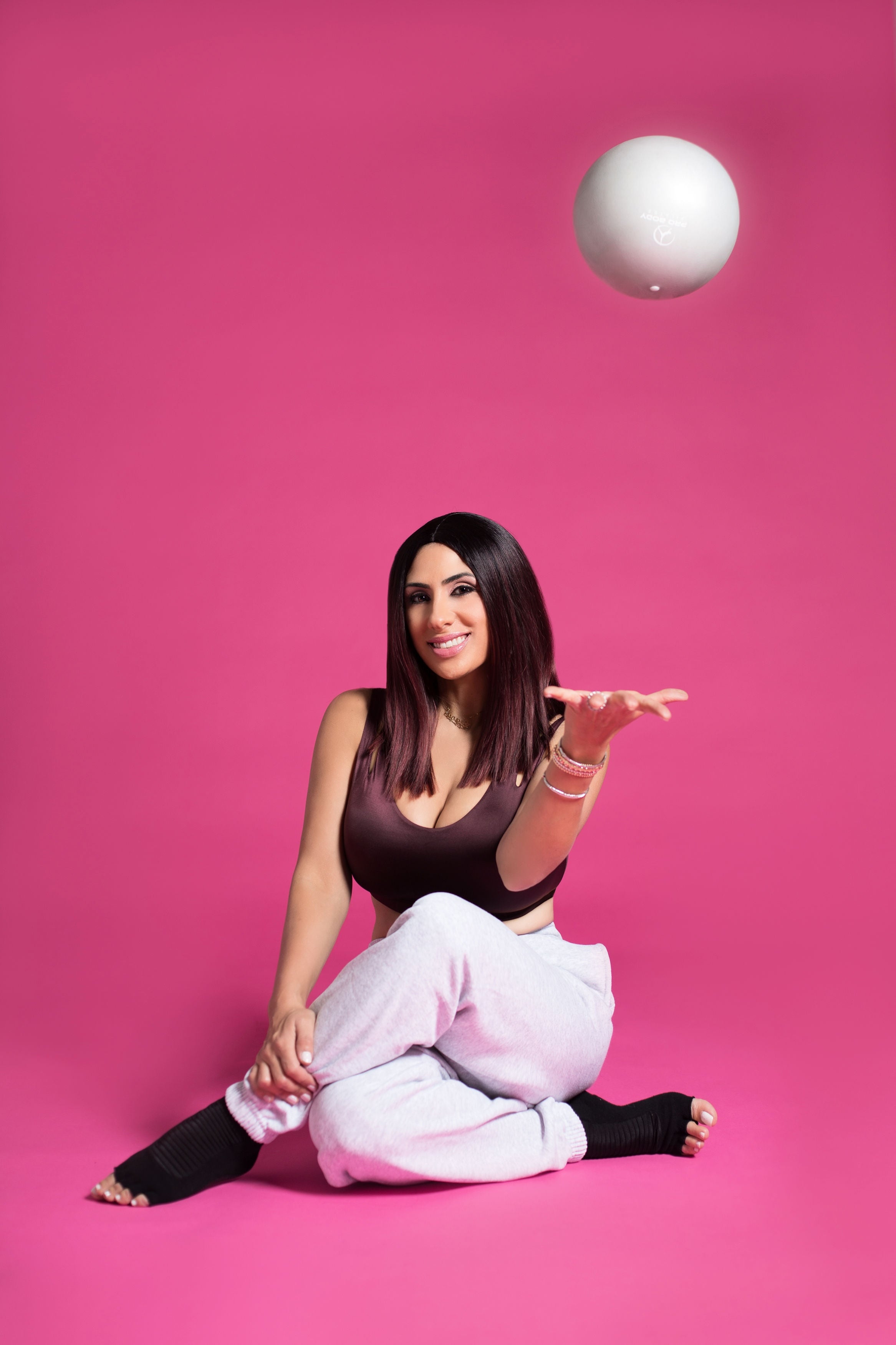 Humktnn | Open Toe Grip Socks with Pleated Panel Design for Women