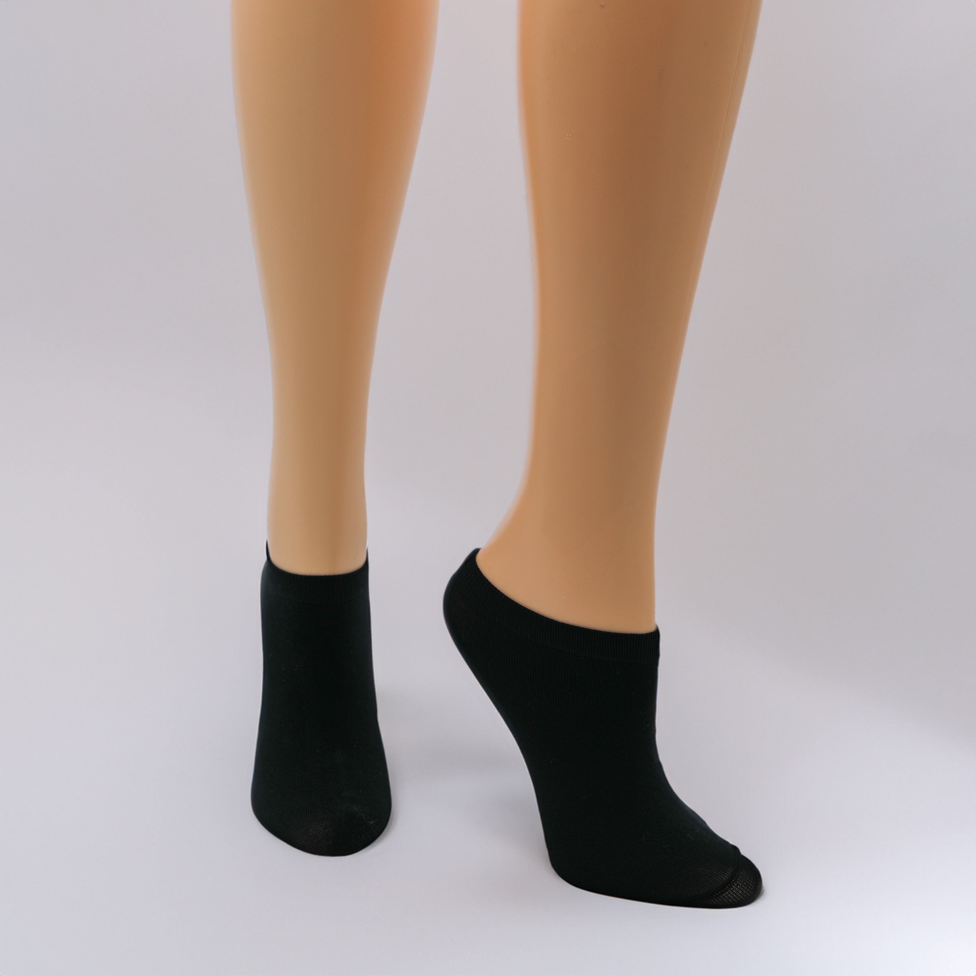 Humktnn | Women’s Seamless Mid Cut Sock Liners – 3 Pair Lightweight Nylon Fit