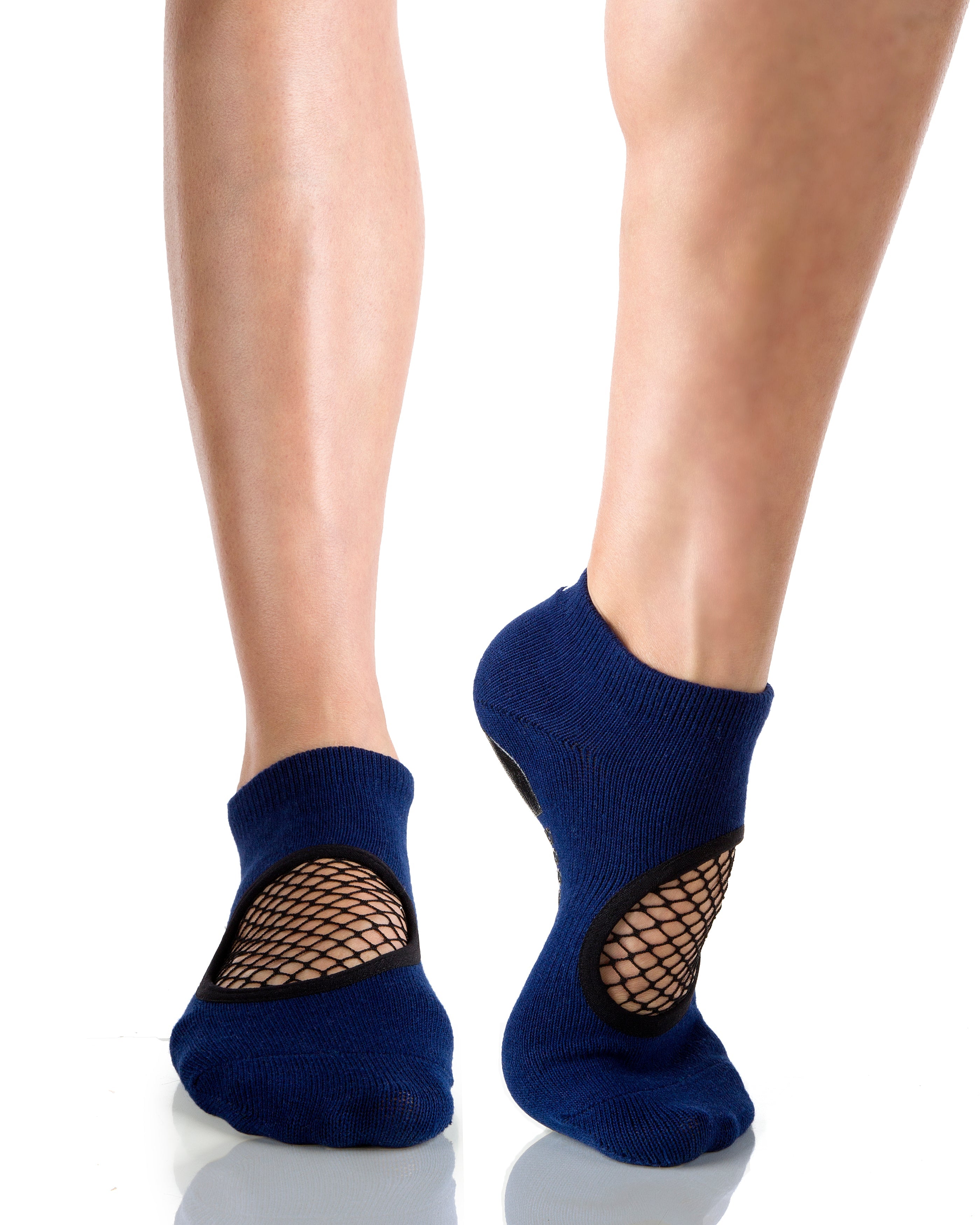 Humktnn | Closed Toe Fishnet Grip Socks for Pilates & Studio Training
