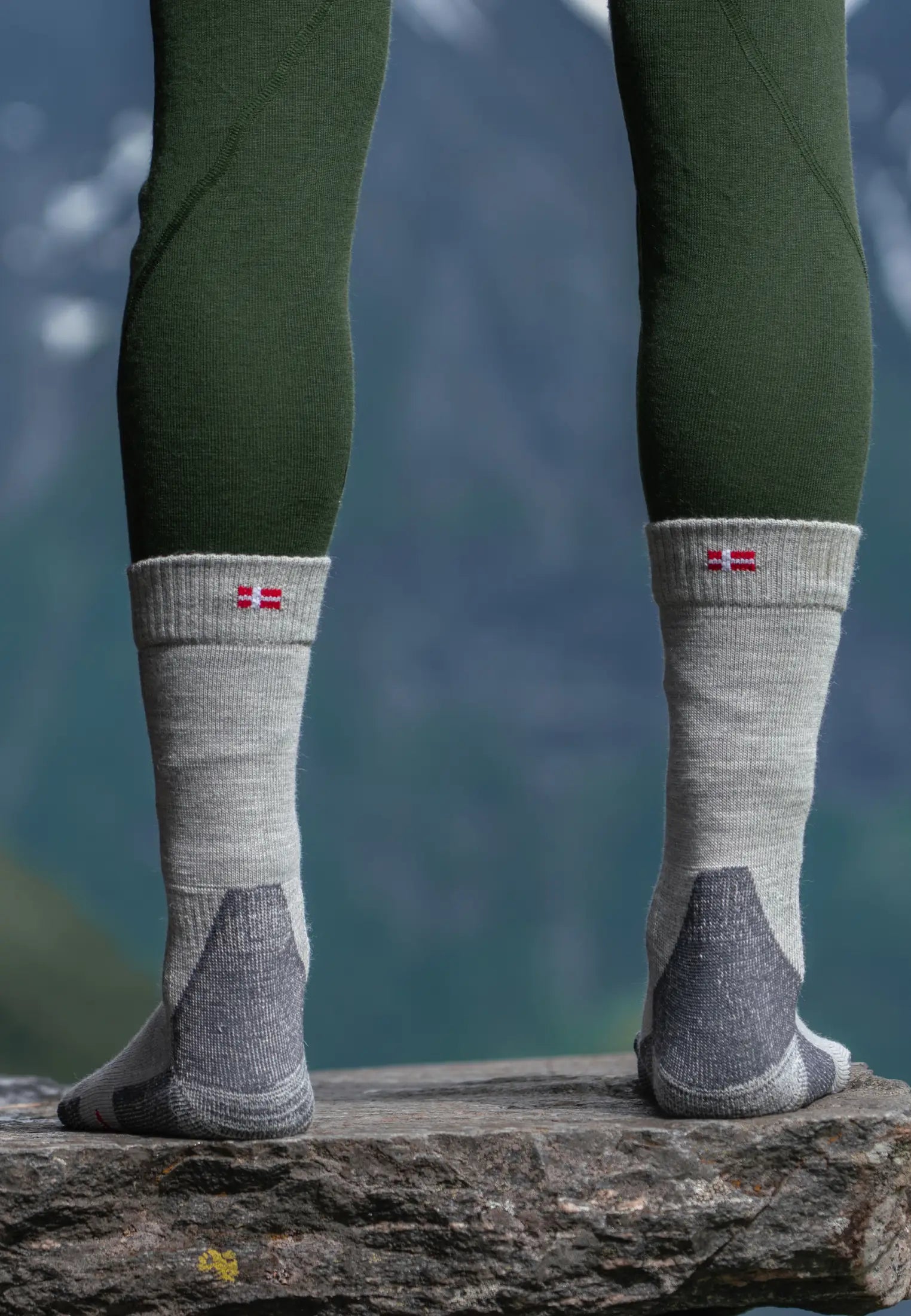 Humktnn | Merino Wool Hiking Socks – Moisture Control and Trail Comfort