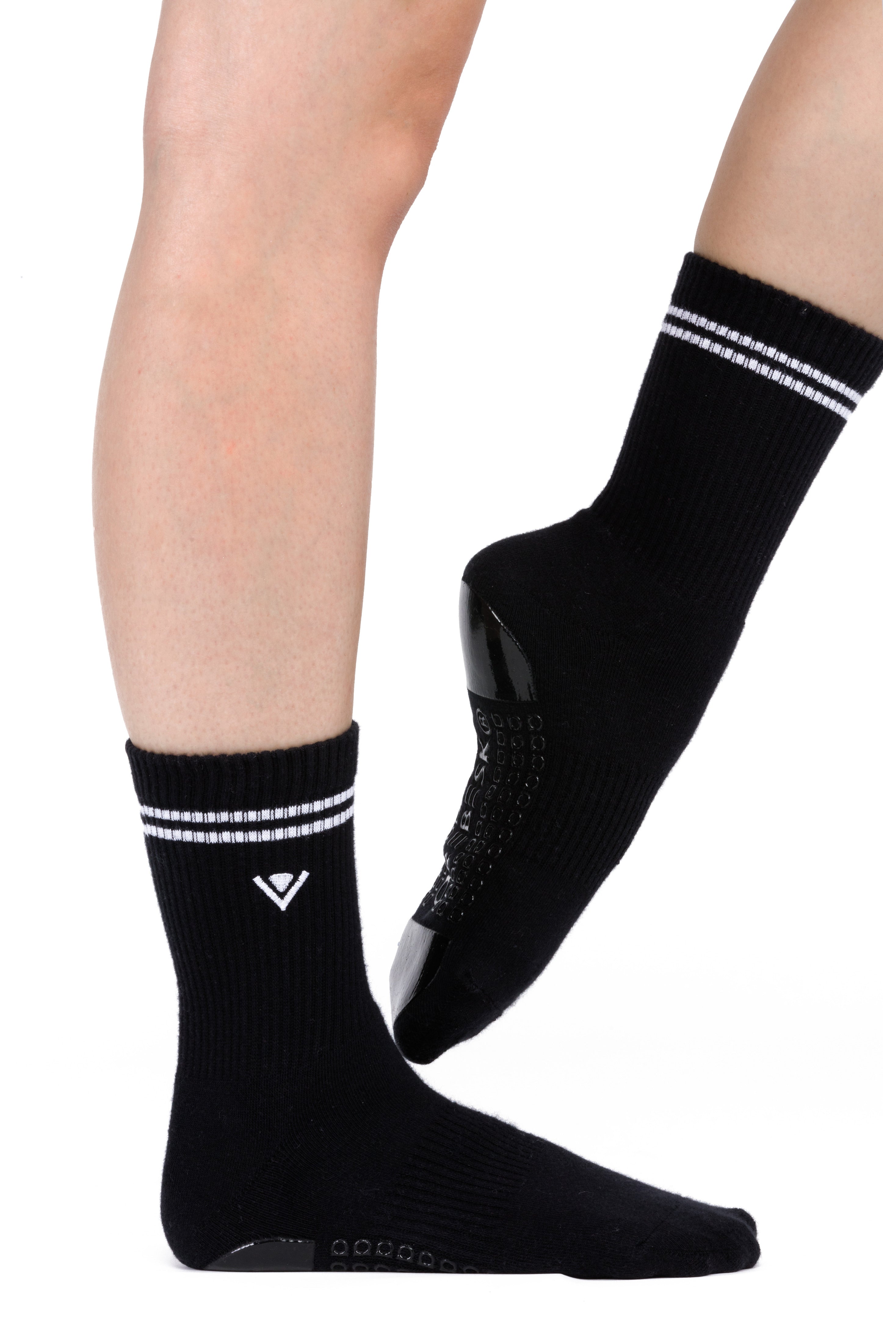 Humktnn | Women’s Classic Crew Grip Socks with Striped Design and Non-Slip Sole