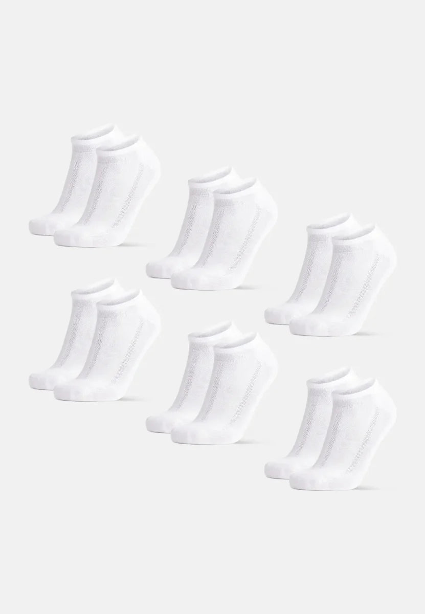 Humktnn | Invisible Bamboo Socks for Clean, Modern Outfits