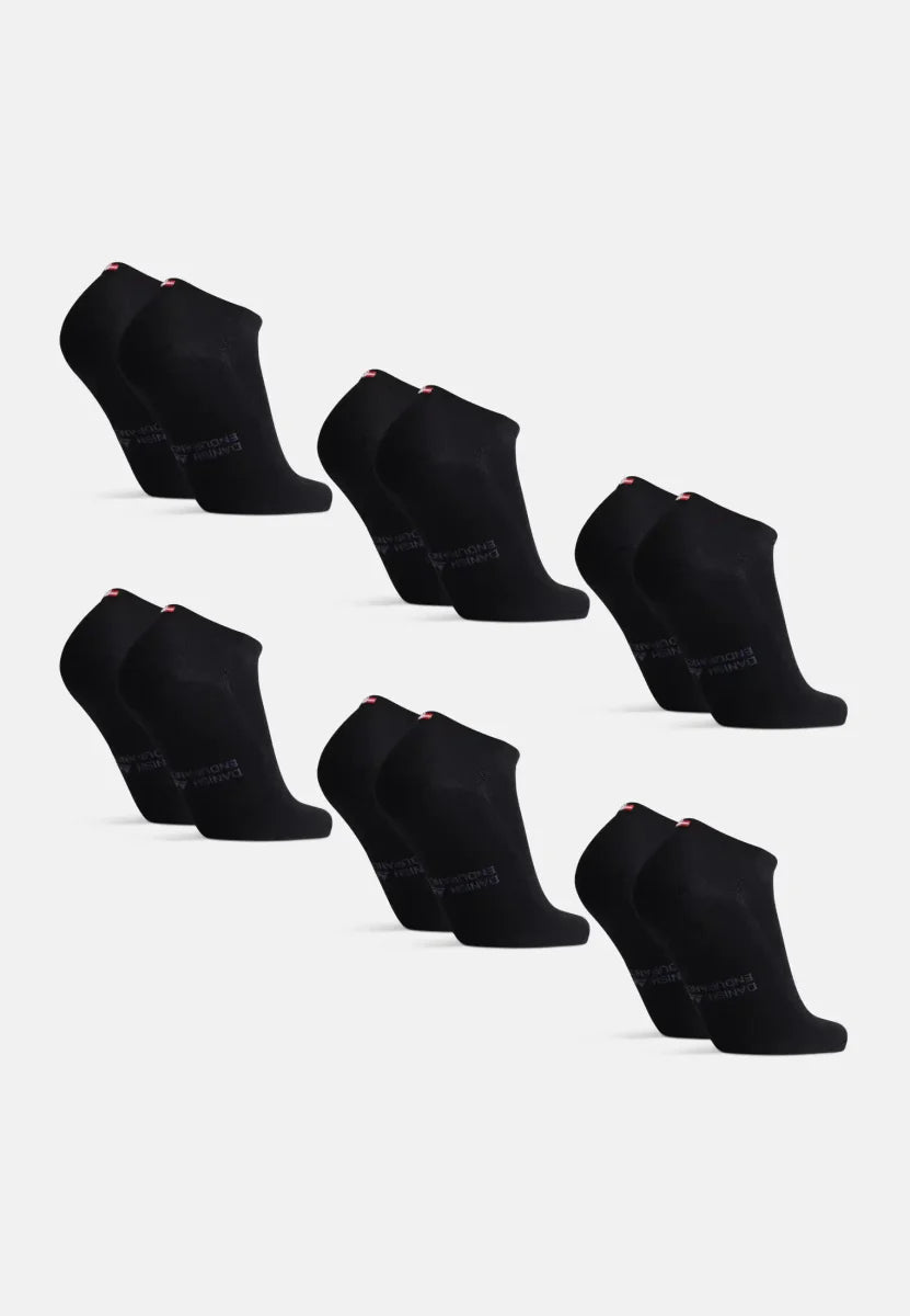 Humktnn | Invisible Bamboo Socks for Clean, Modern Outfits