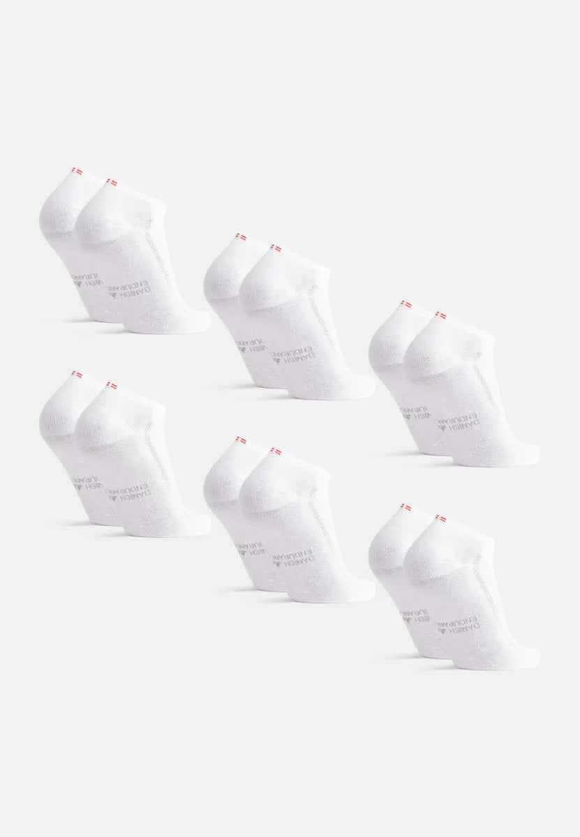 Humktnn | Invisible Bamboo Socks for Clean, Modern Outfits