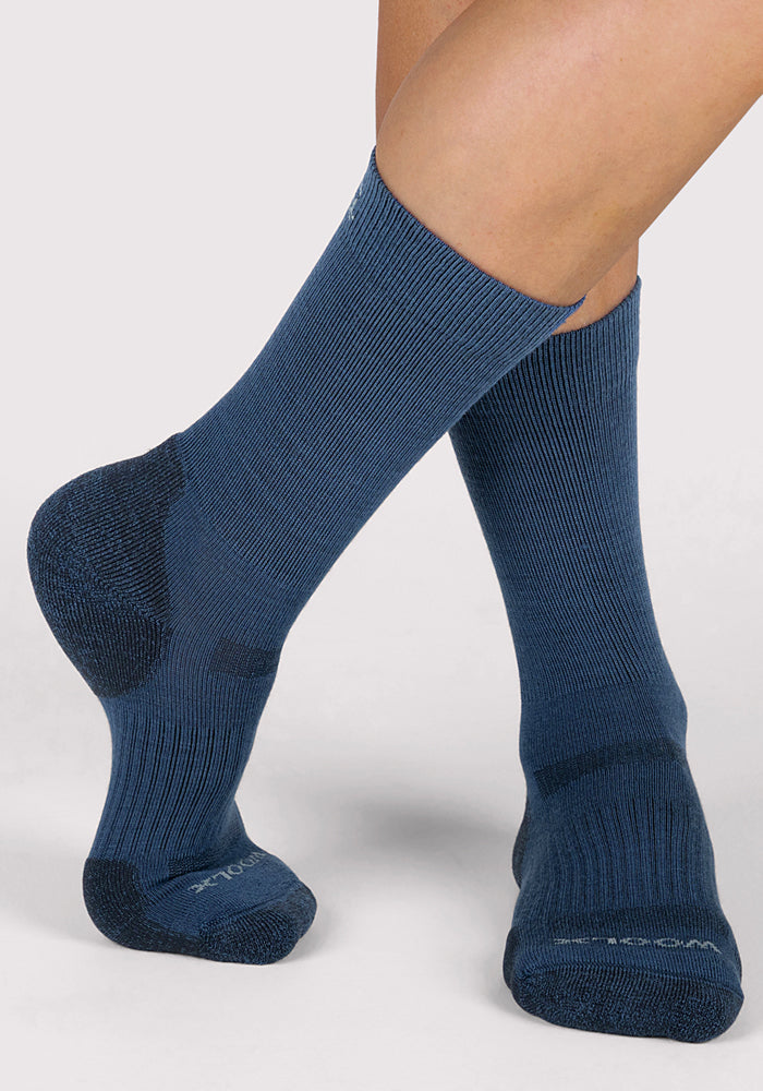 Humktnn| Women’s Lightweight Merino Wool Crew Socks for Everyday Wear