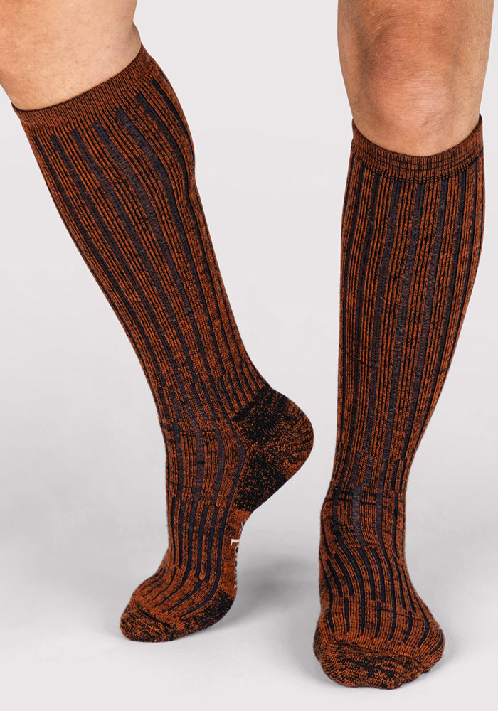 Humktnn| Men’s Mid Calf Merino Wool Socks with Full Cushion Support