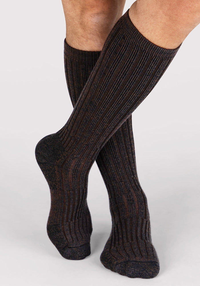 Humktnn | Men’s Midweight Merino Wool Mid Calf Socks with Silk Blend – Dark Espresso