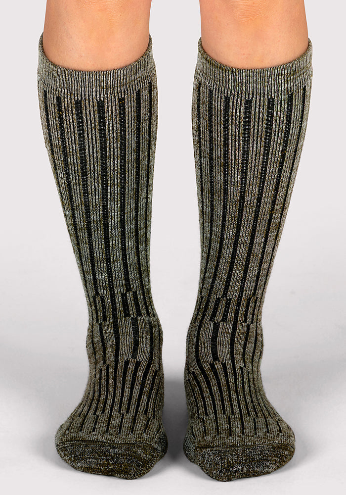 Humktnn| Women’s Mid-Calf Merino Wool Socks for Cold Weather Warmth
