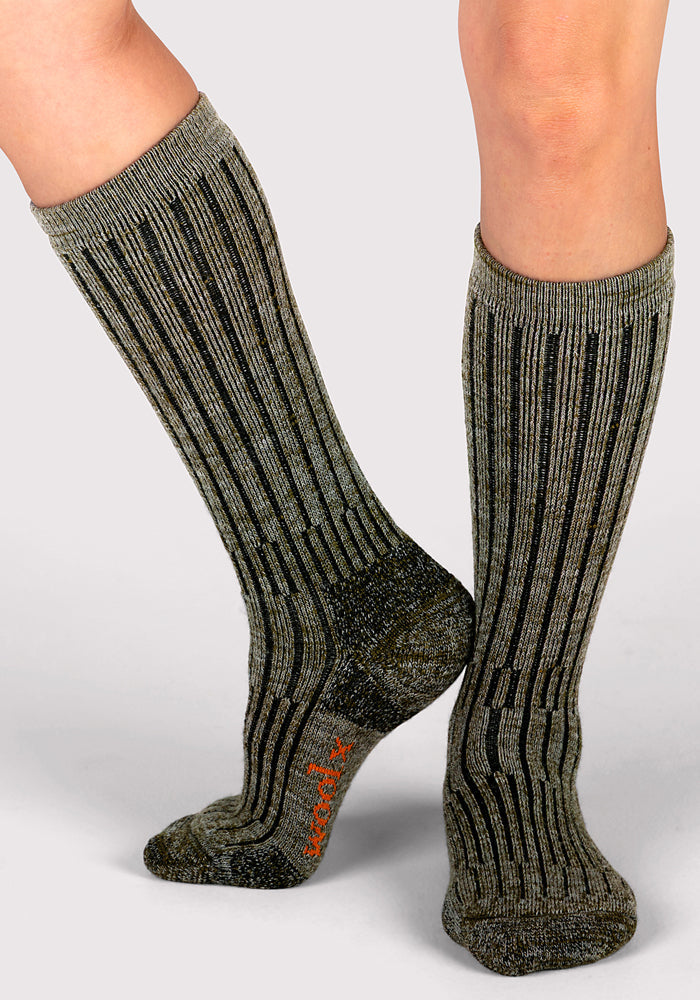 Humktnn| Women’s Mid-Calf Merino Wool Socks for Cold Weather Warmth