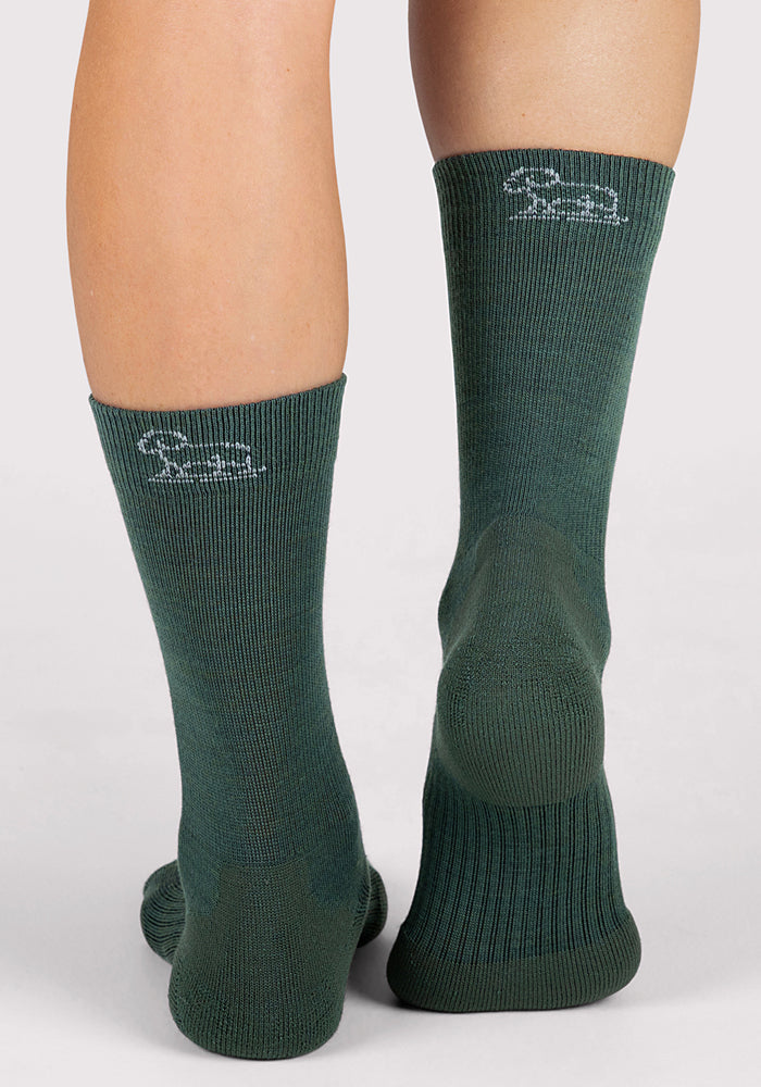 Humktnn | Women’s Lightweight Merino Wool Crew Socks with Light Cushion, Forest Green