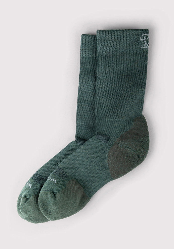Humktnn | Women’s Lightweight Merino Wool Crew Socks with Light Cushion, Forest Green