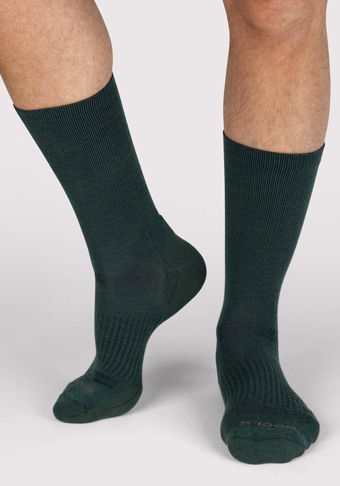 Humktnn | Men’s Merino Wool Crew Socks with Lightweight Cushioning for Everyday Wear
