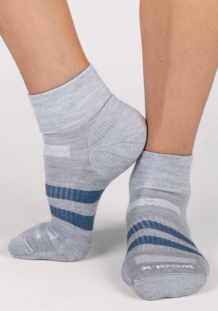 Humktnn | Women’s Lightweight Merino Wool Ankle Socks, Breathable Low-Cut Socks in Grey
