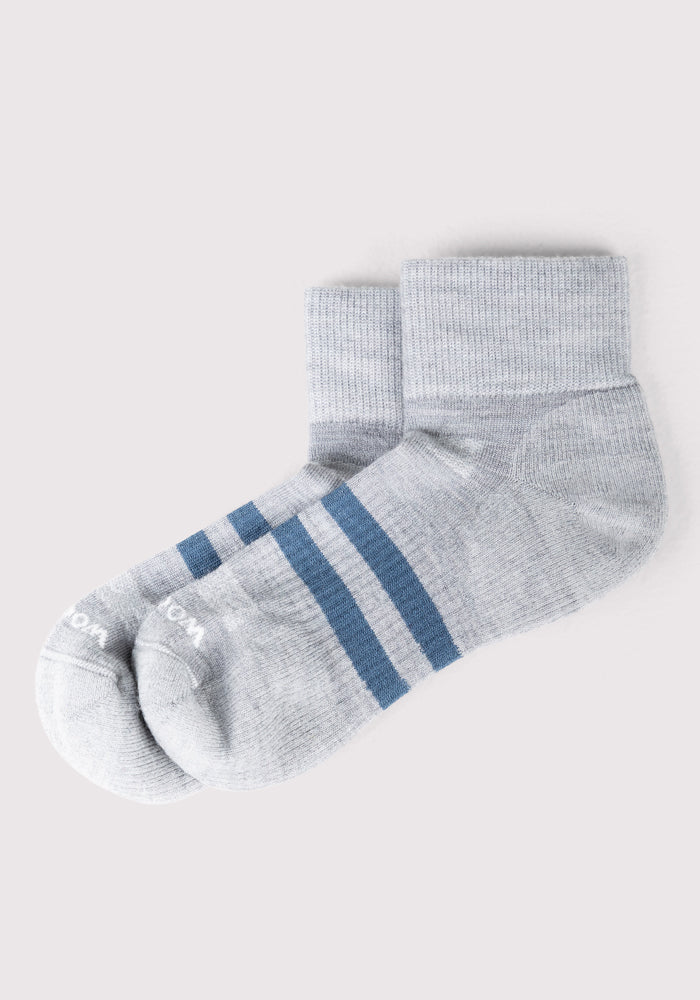 Humktnn | Women’s Lightweight Merino Wool Ankle Socks, Breathable Low-Cut Socks in Grey