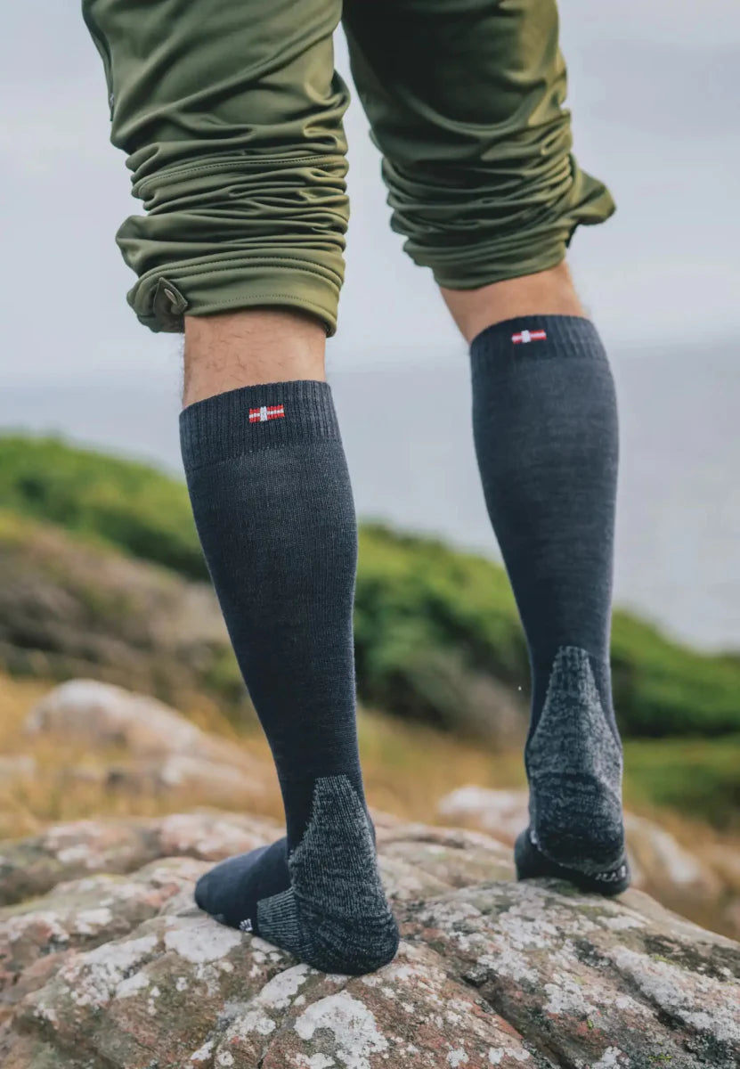 Humktnn | Knee-Length Merino Hiking Socks for Long-Distance Trails