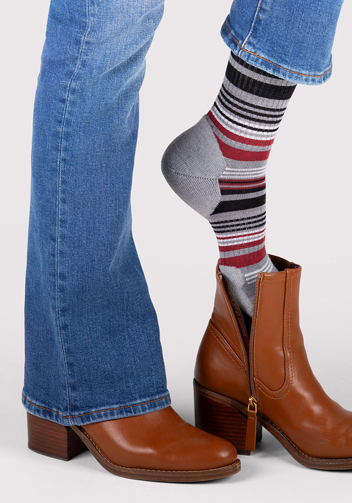 Humktnn | Women’s Lightweight Merino Wool Crew Socks with Cushion Support, Grey Stripe