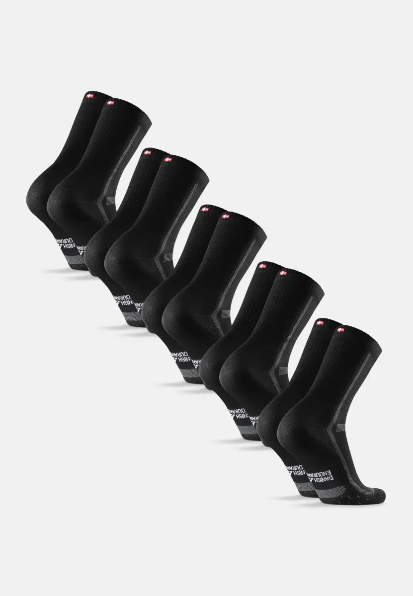 Humktnn | Endurance Crew Running Socks for Marathon Training