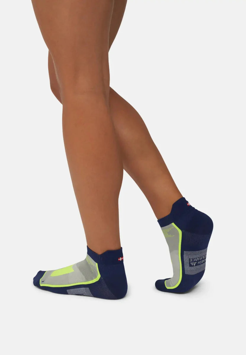 Humktnn | Low-Cut Running Socks – Lightweight Comfort for Daily Miles