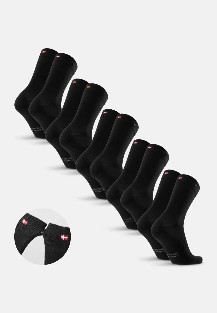 Humktnn | Merino Wool Dress Socks with Pairing Clip Design