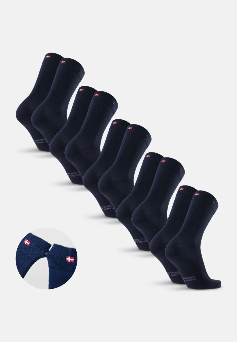 Humktnn | Merino Wool Dress Socks with Pairing Clip Design