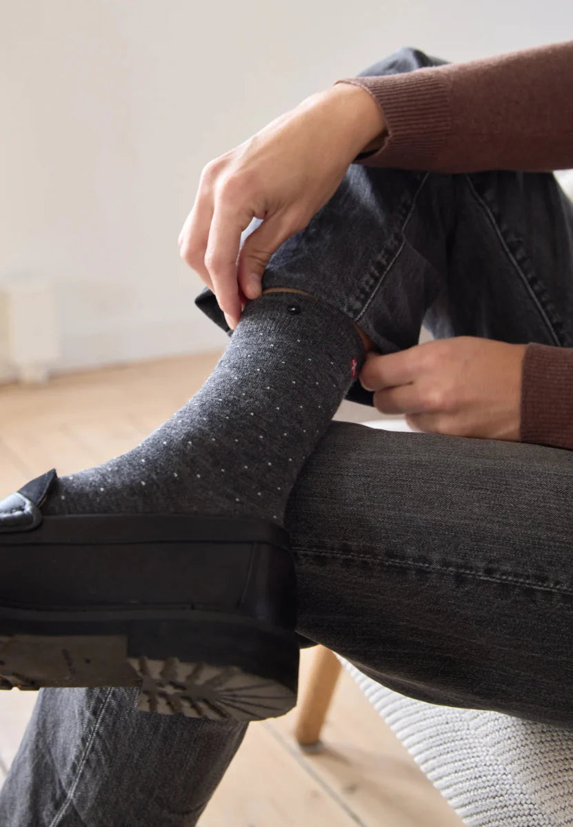 Humktnn | Merino Wool Dress Socks with Pairing Clip Design