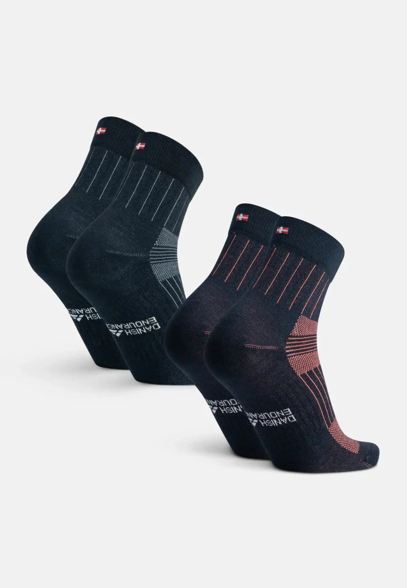 Humktnn | Temperature-Regulating Wool Socks for Running Performance