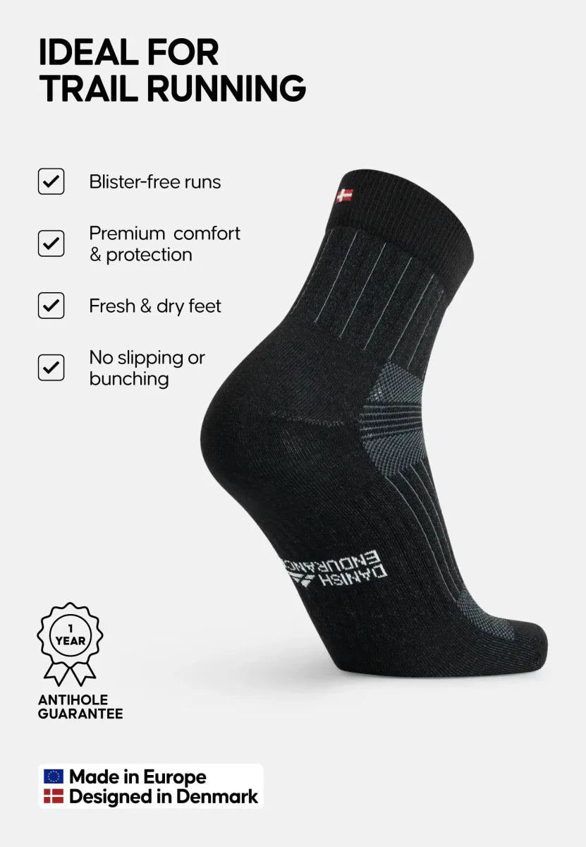 Humktnn | Temperature-Regulating Wool Socks for Running Performance