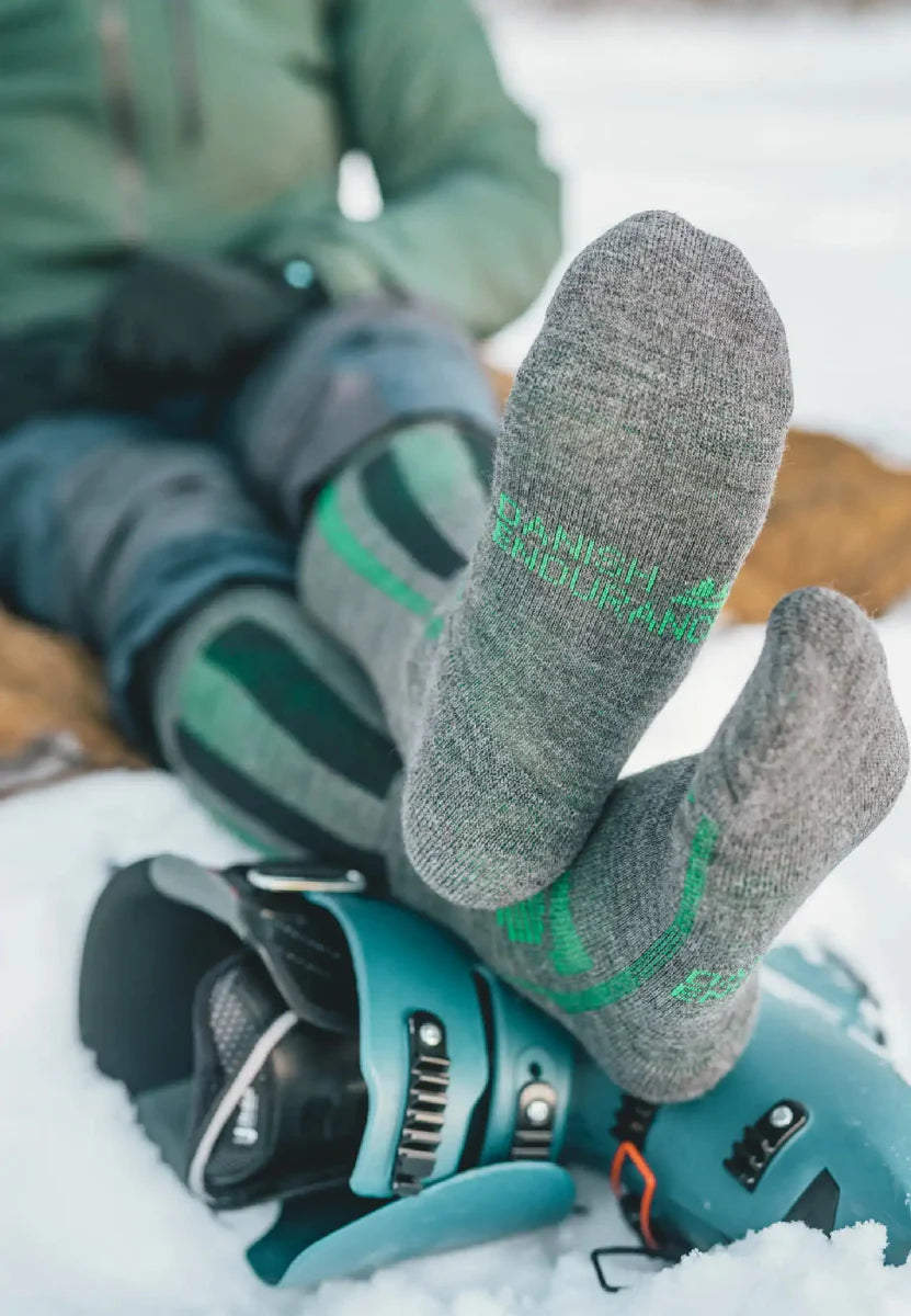 Humktnn | Merino Wool Ski Socks – Warmth and Support for Snow Sports