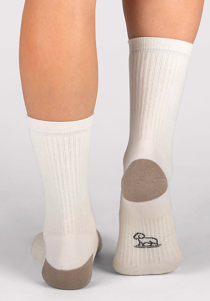 Humktnn | Women’s Cozy Mini Crew Socks - Black