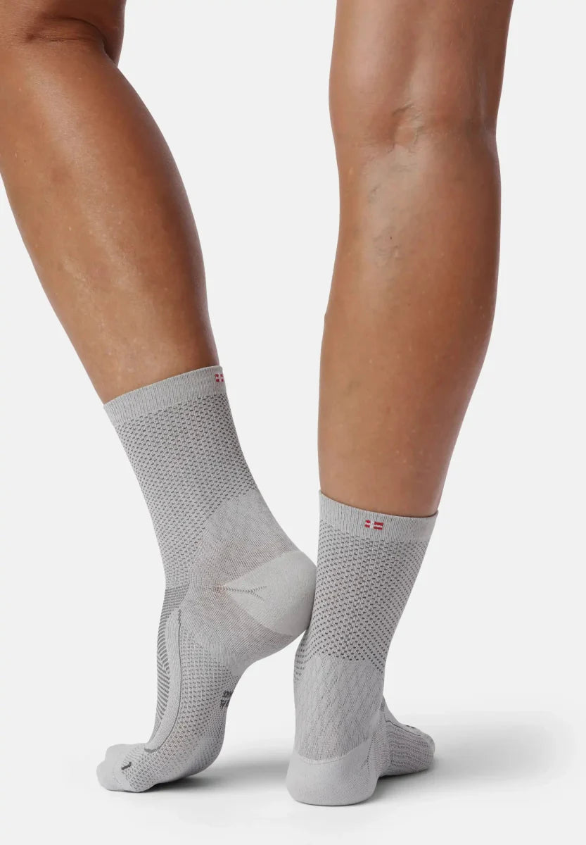 Humktnn | Targeted Compression Socks for Heel and Arch Support