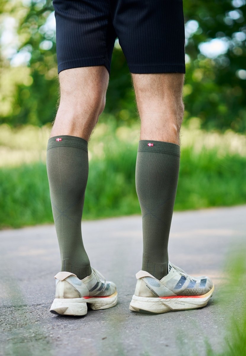 Humktnn | Graduated Compression Socks for Endurance Training