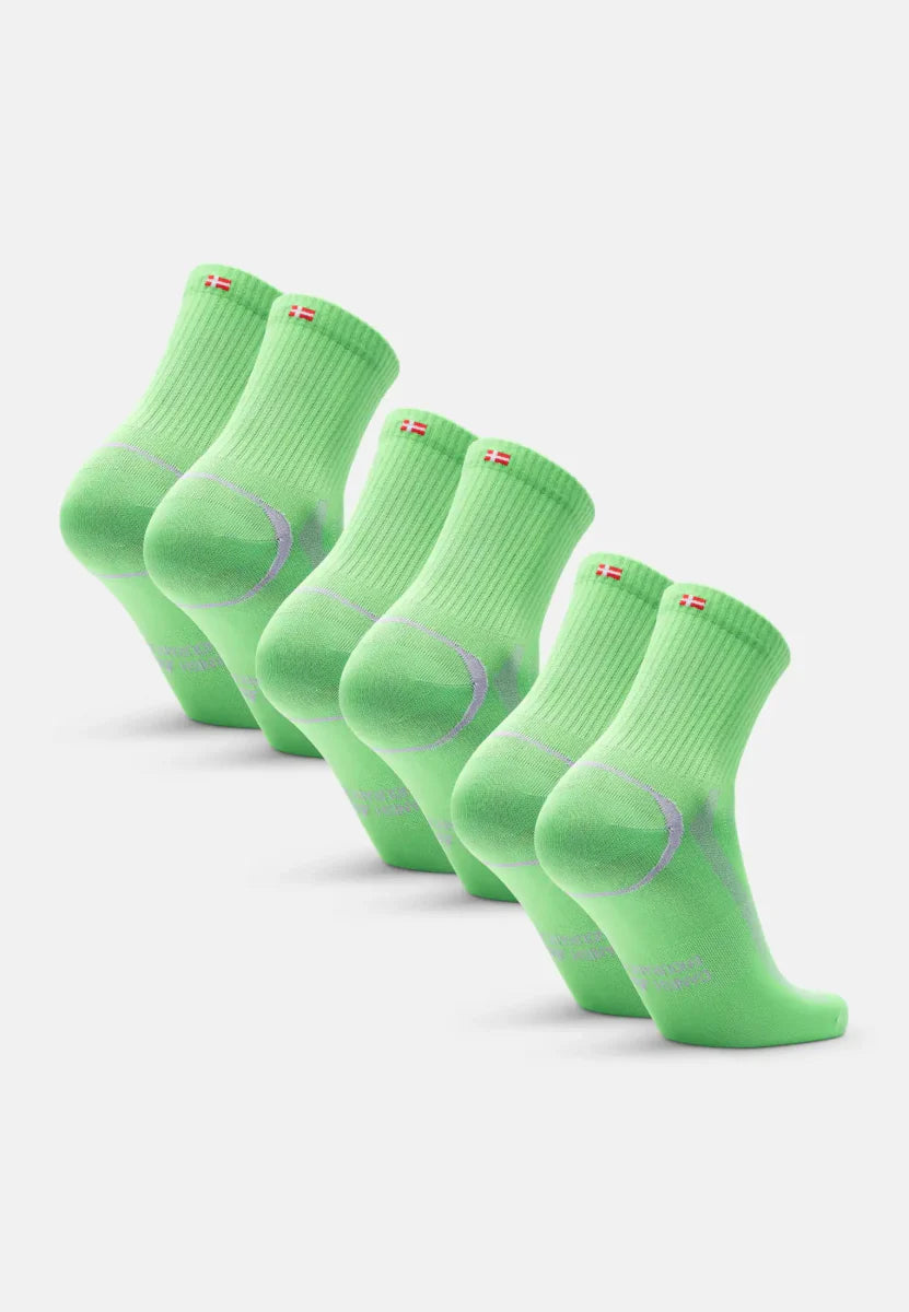 Humktnn | Quarter Pro Sports Socks – Performance Fit for Intense Training