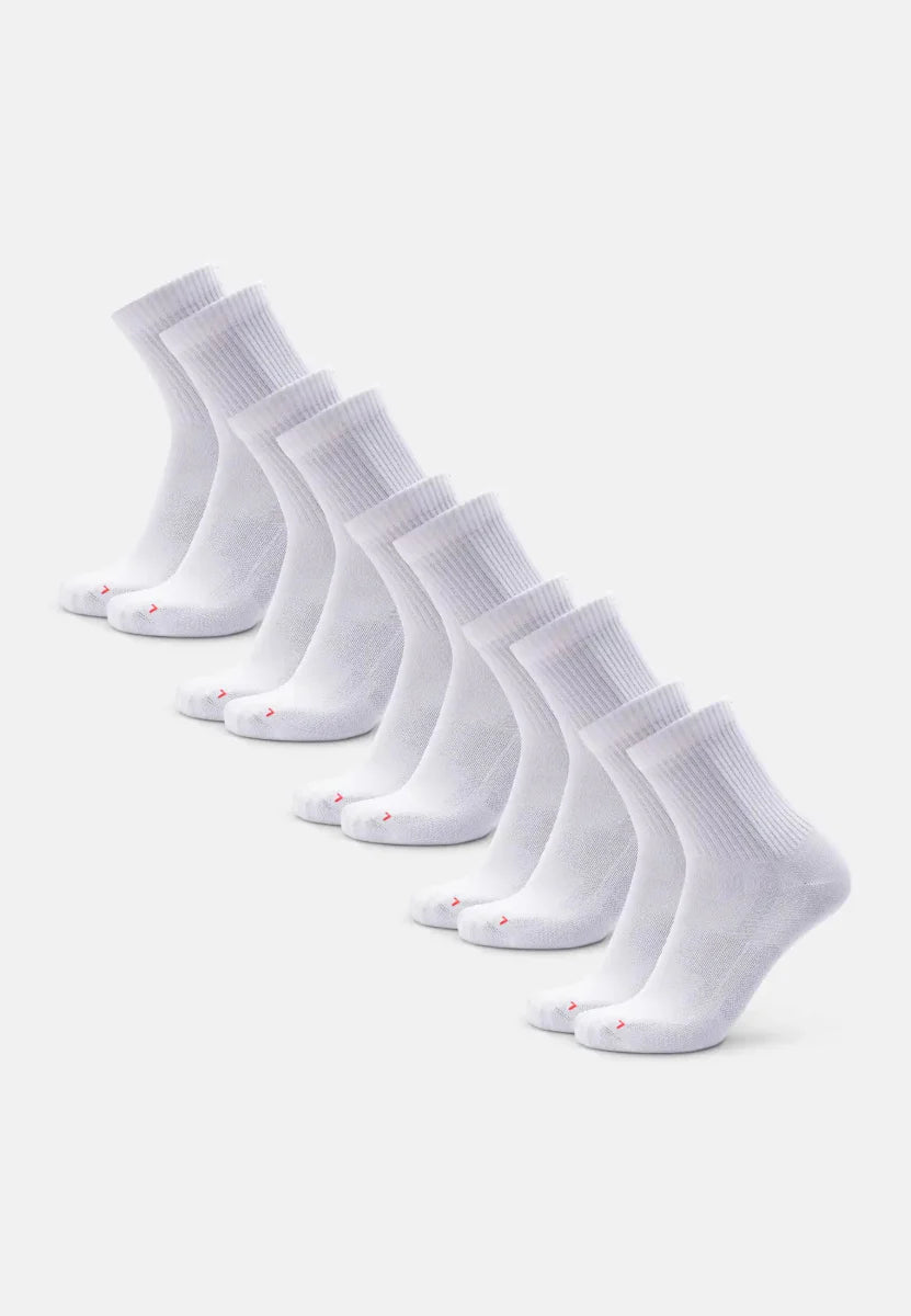 Humktnn | Quarter Pro Sports Socks – Performance Fit for Intense Training
