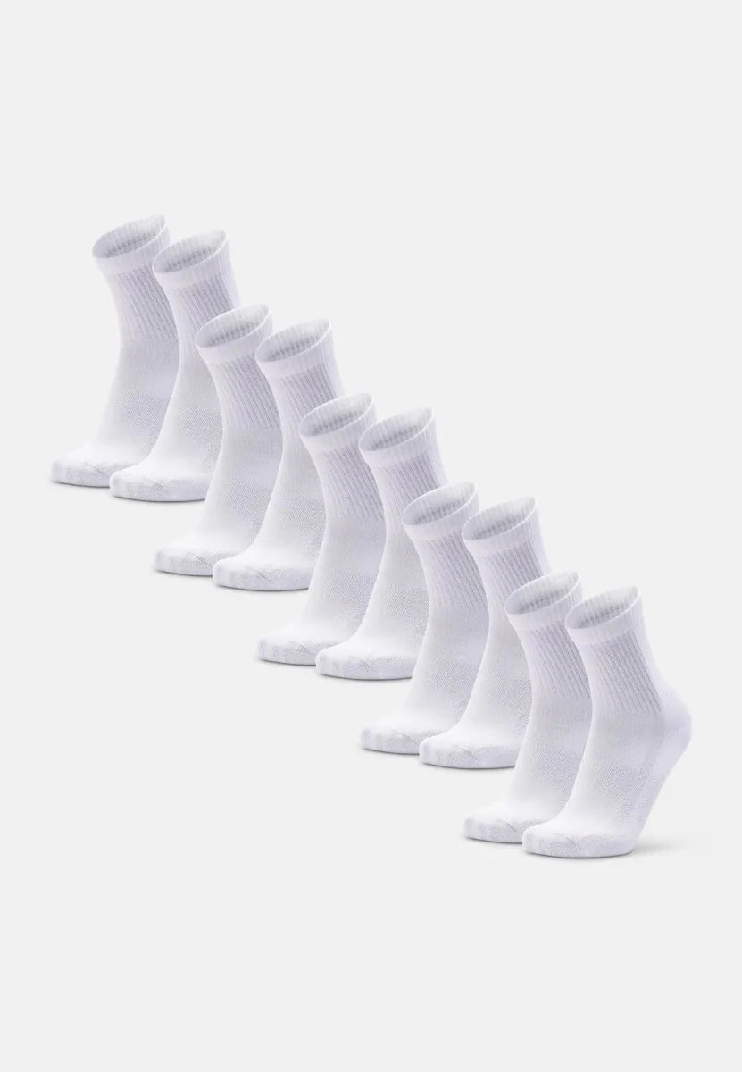 Humktnn | Quarter Pro Sports Socks – Performance Fit for Intense Training