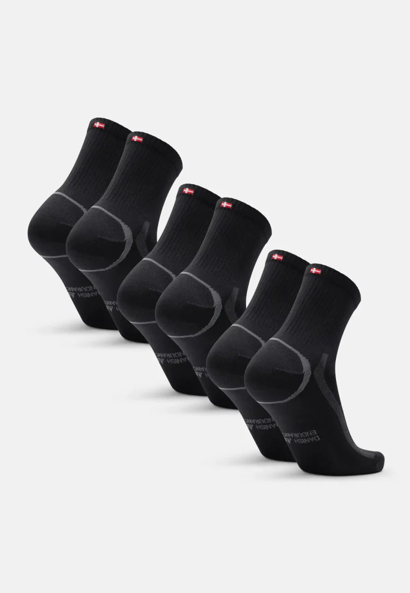 Humktnn | Quarter Pro Sports Socks – Performance Fit for Intense Training