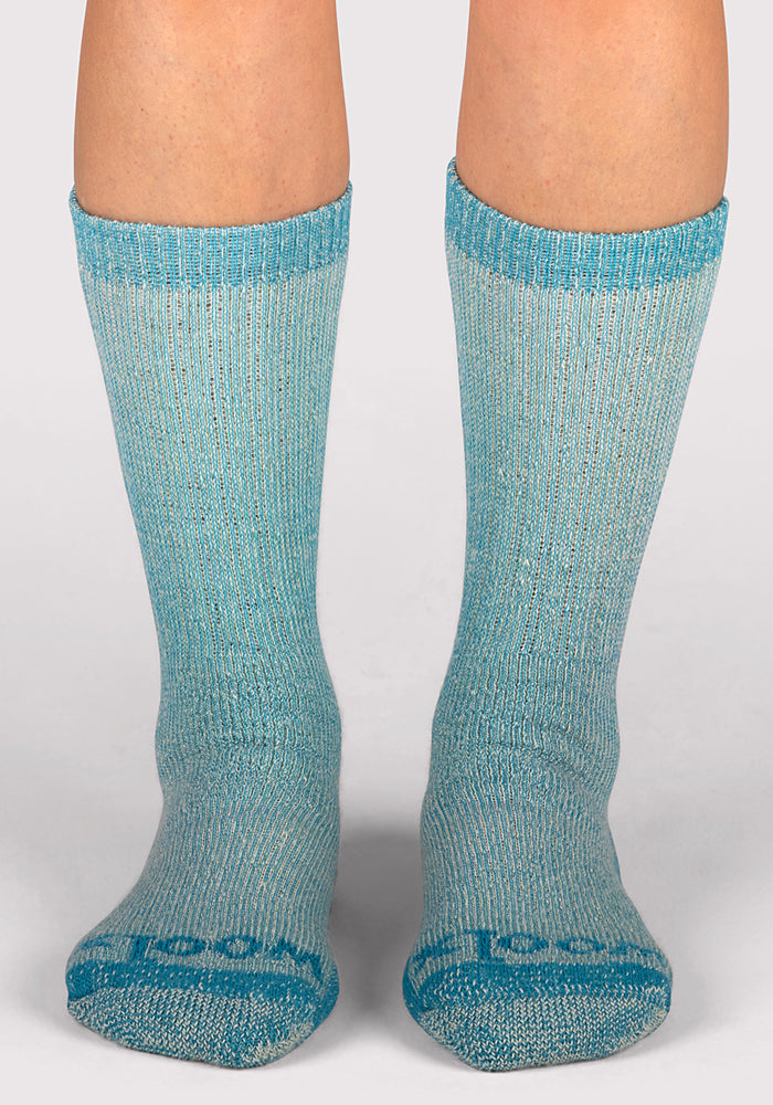 Humktnn | Women’s Heavyweight Merino Wool Crew Socks for Extreme Cold