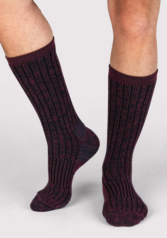 Humktnn | Men’s Merino Wool Crew Socks for Cold Weather Comfort – Warm Violet