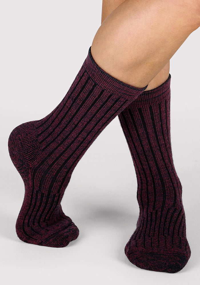 Humktnn| Women’s Merino Wool Crew Socks for Warm Indoor Comfort